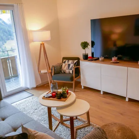 Zur Hoehe By Interhome * גרינדלוולד